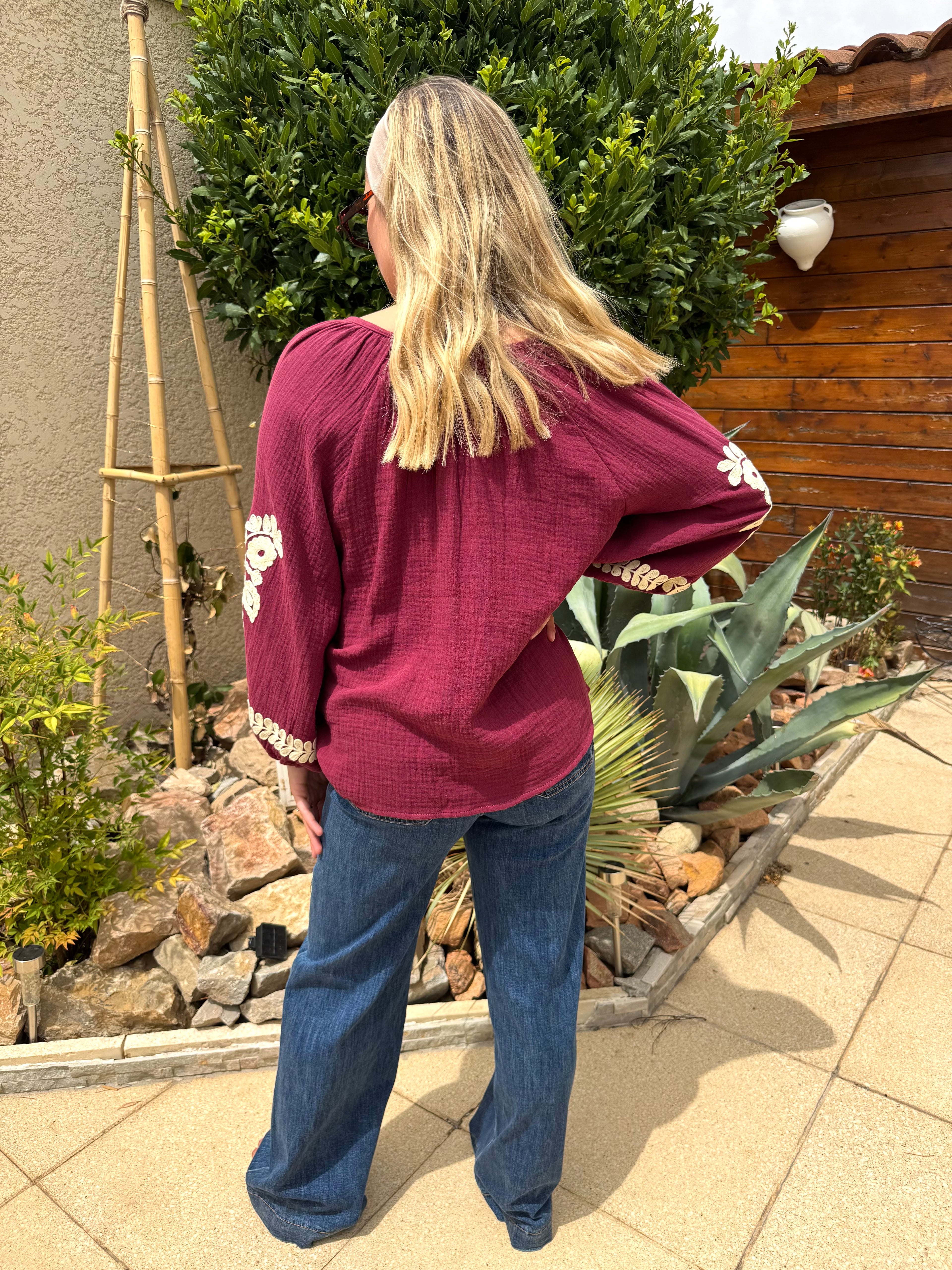 Blouse Brodée Bordeaux Bohème
